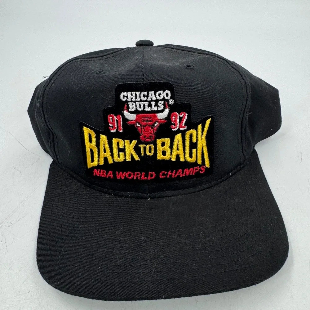 Vintage Chicago Bulls Back to Back NBA World Champs 91 92 Black‎ Hat Cap